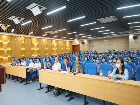 心系梦想圆梦青春心理学院2020级本科新生见面会顺利举行