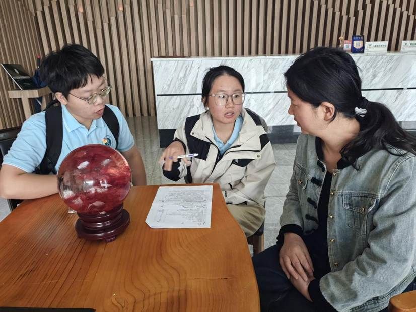 图2:鸿鹄实践队队员问卷调研